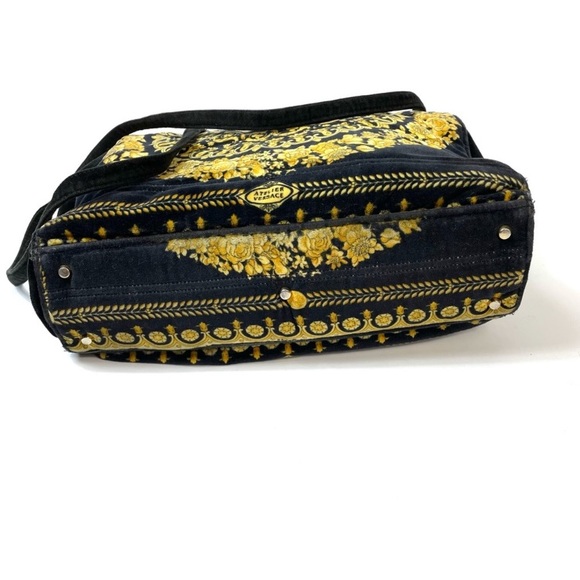 Versace Iconic 1990s Purse Velvet material - Picture 7 of 12